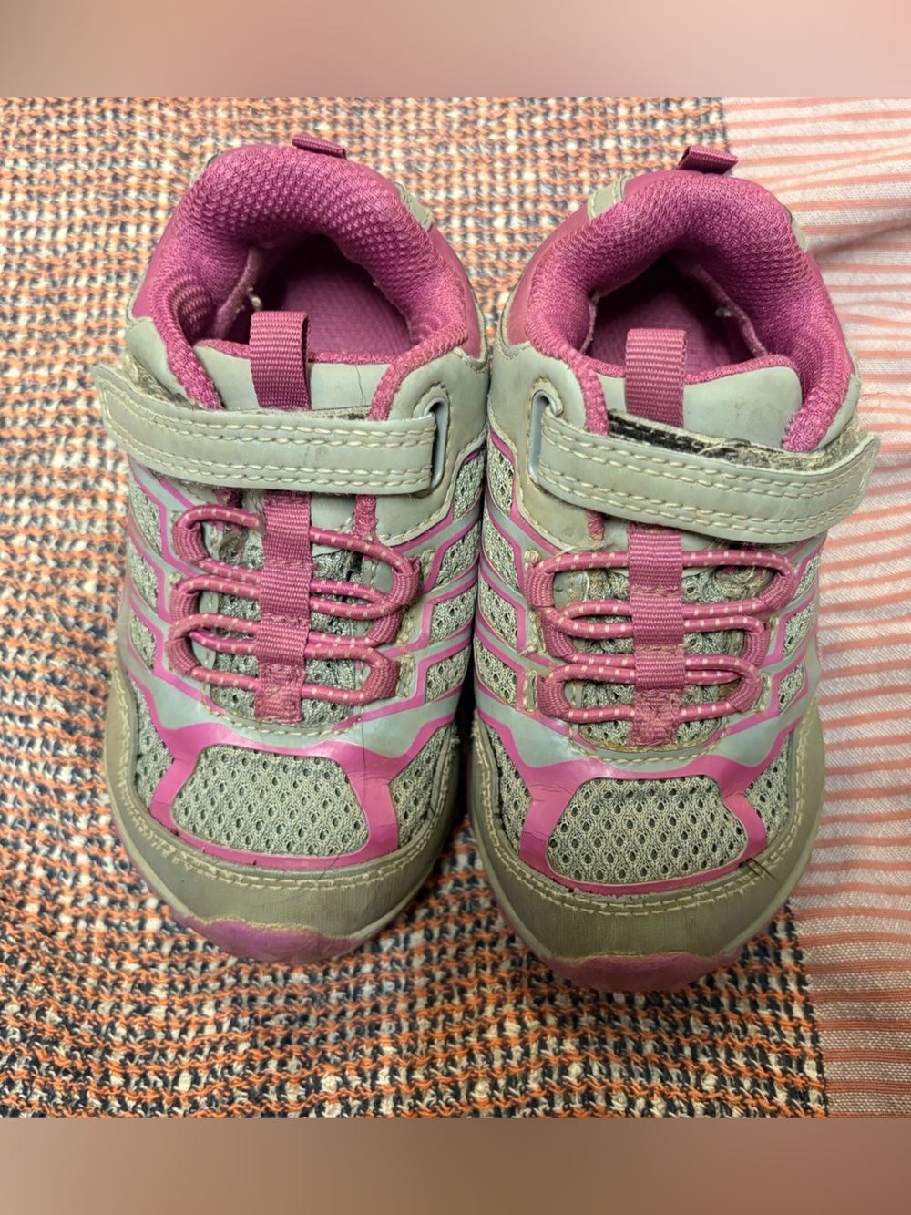 Merrell Kids gray and pink trail sneakers